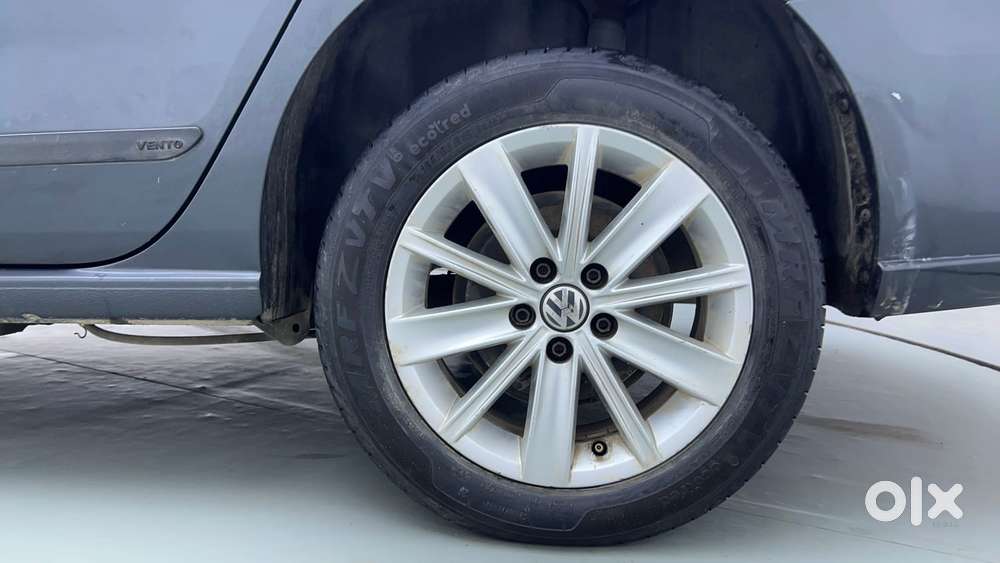 Volkswagen Vento Petrol Highline, 2016, Petrol