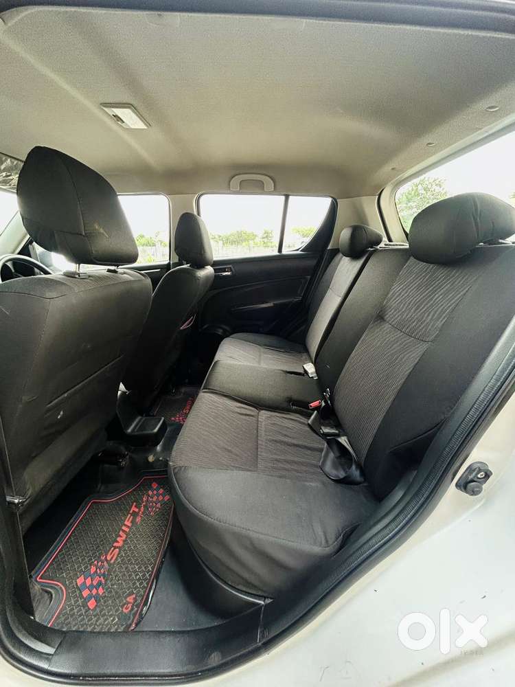 Maruti Suzuki Swift Vxi Glory Limited Edition, 2016, Petrol