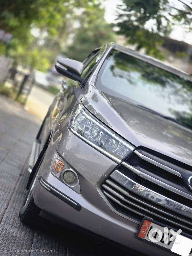 Toyota Innova Crysta 2.4 G Mt 7 Str, 2016, Diesel