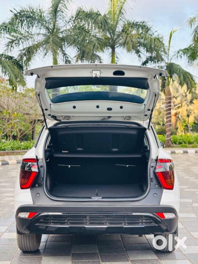 Hyundai Creta 1.5 S Plus Knight Petrol Dual Tone, 2023, Petrol