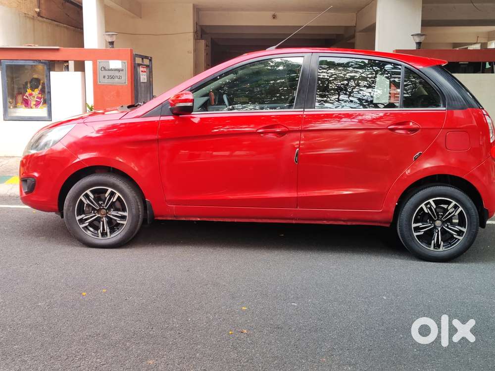 Tata Bolt Revotron Xms, 2015, Petrol