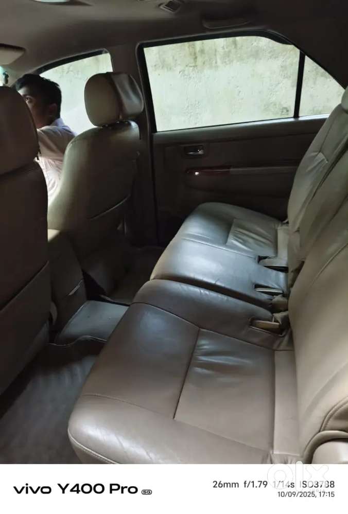 Toyota Fortuner Diesel Manual 2012