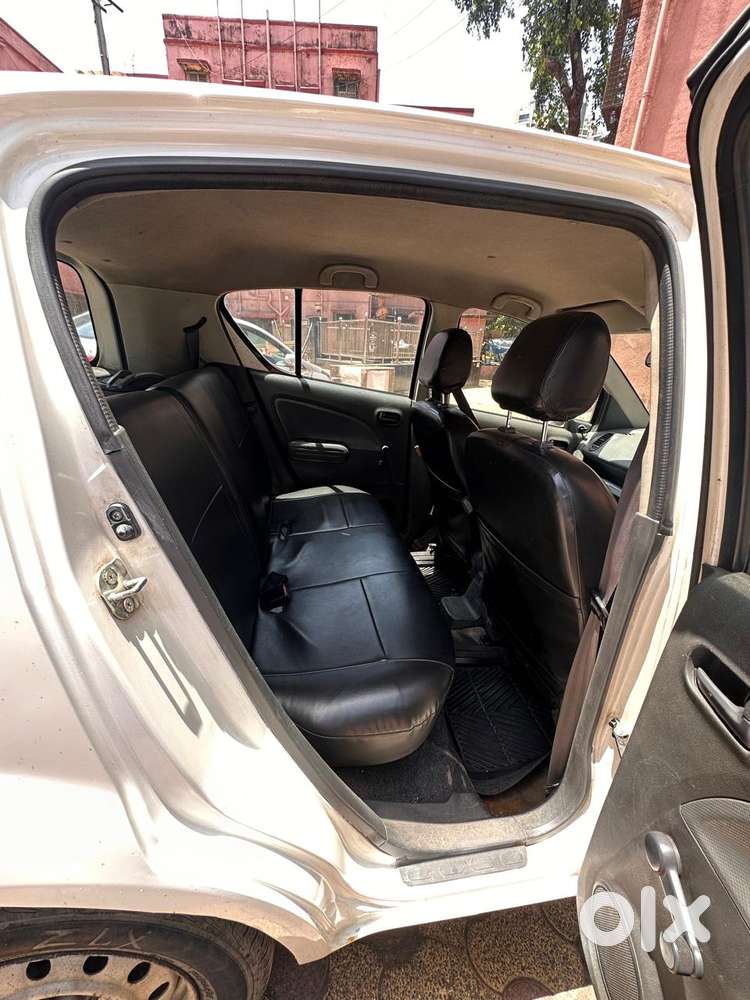 Maruti Suzuki Ritz Lxi, 2012, Petrol