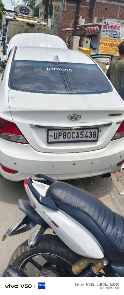Hyundai Verna 2012 Model
