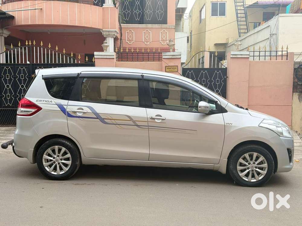Maruti Suzuki Ertiga Vxi Abs Bs Iv, 2015, Petrol