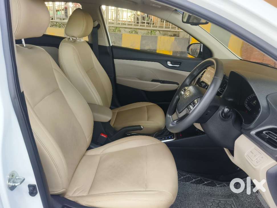 Hyundai Verna Crdi Vgt Sx 1.5, 2022, Petrol