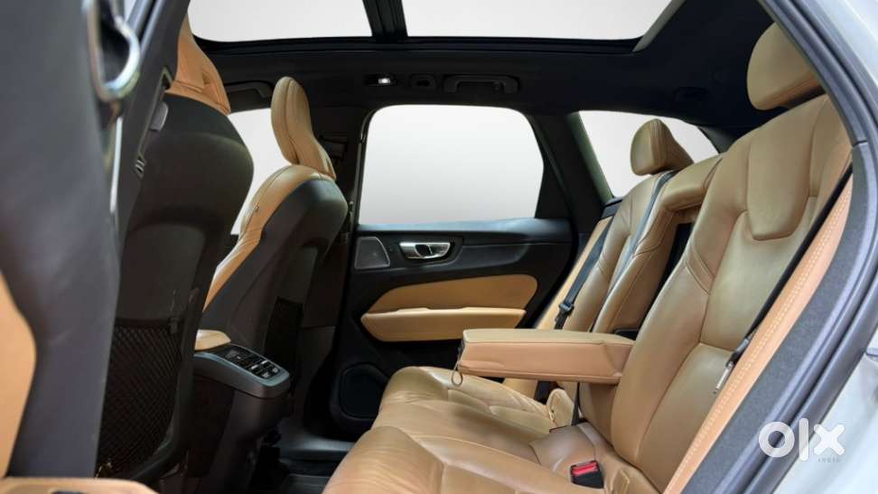 Volvo Xc60 Inscription, 2022, Petrol