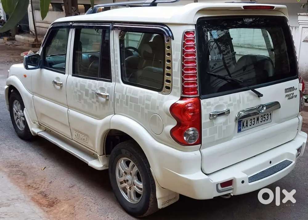 Mahindra Scorpio 2013 Diesel Well Maintained