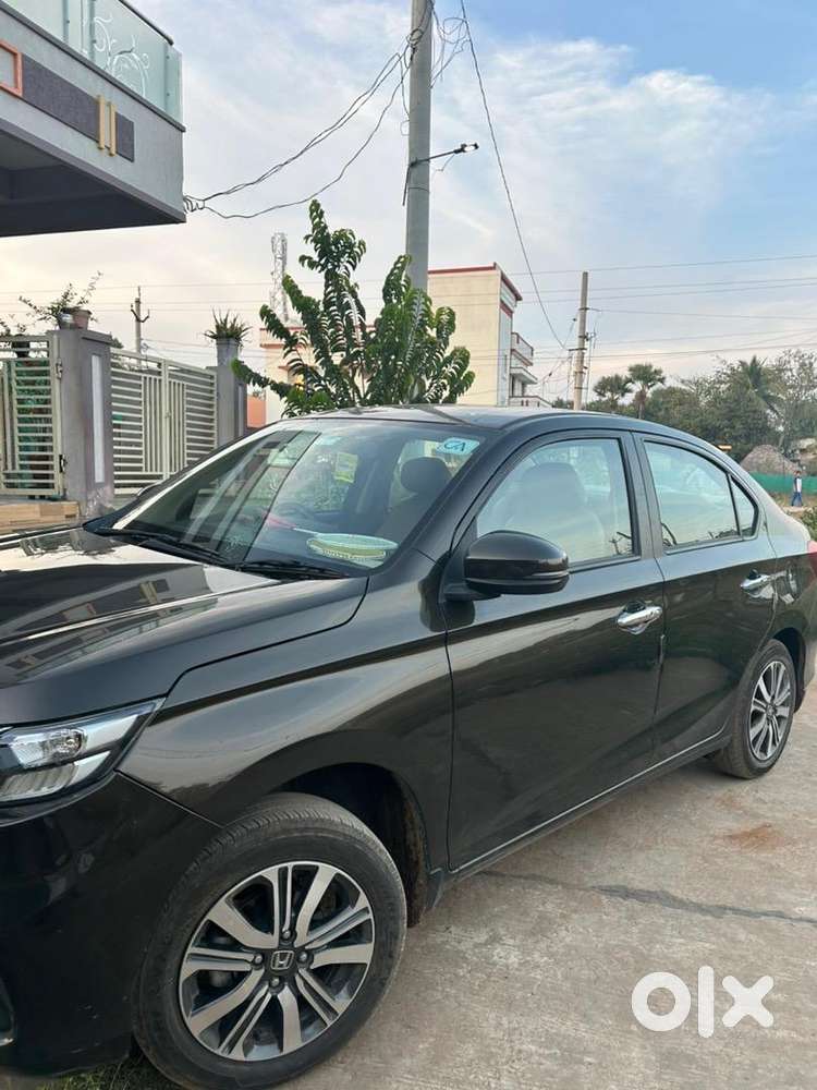 Honda Amaze 2023 Petrol Well Maintained