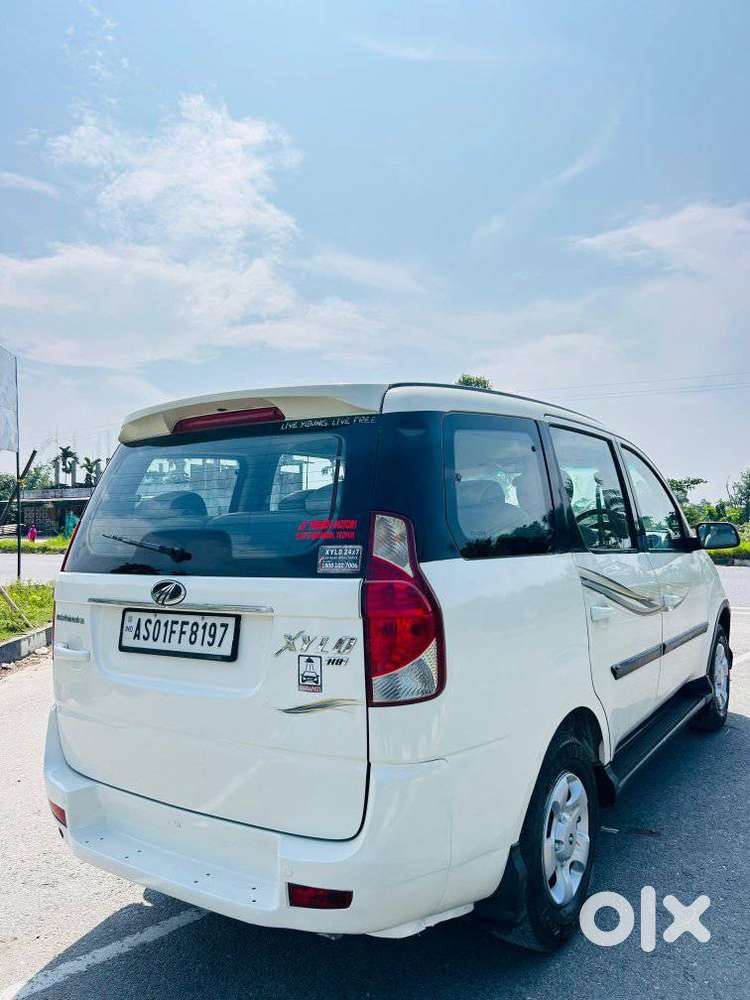 Mahindra Xylo