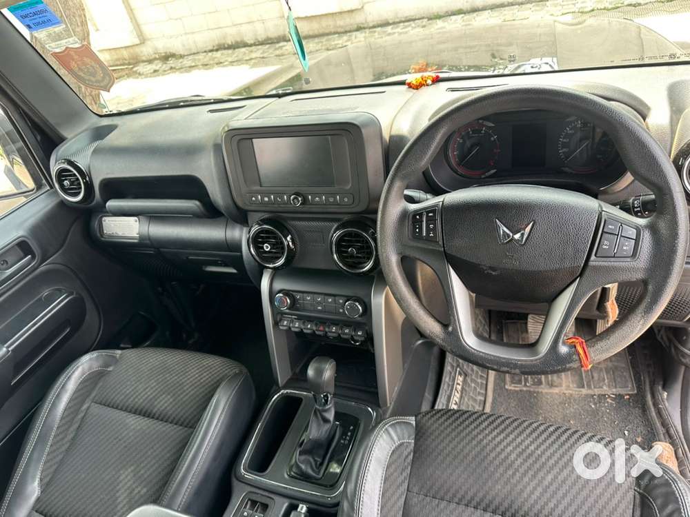 Mahindra Thar Petrol 2023