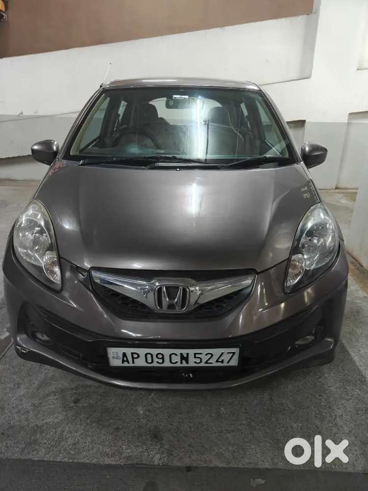 Honda Brio 2012 - Urgent Sale