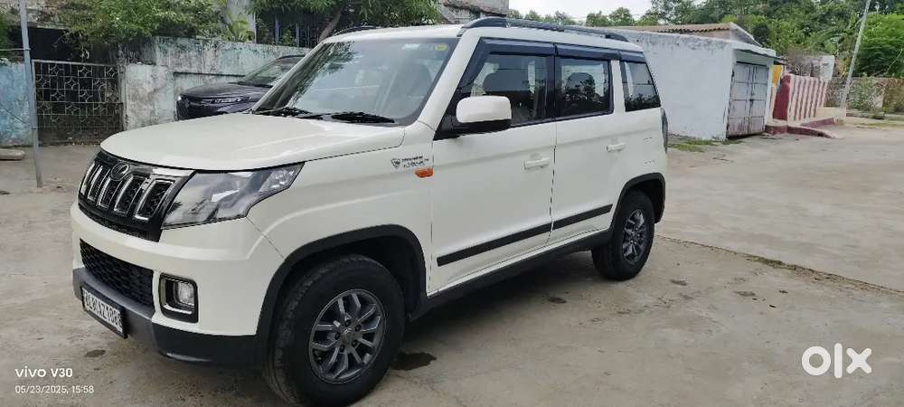 Mahindra Tuv 300 2019 Diesel Well Maintained