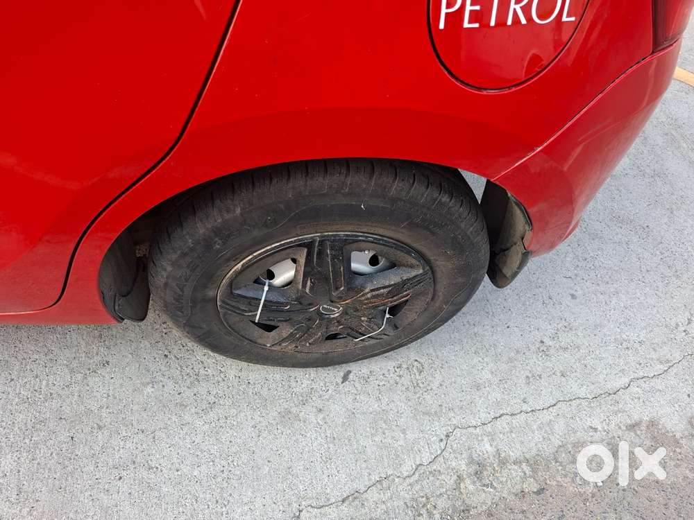Maruti Suzuki Swift Lxi Option, 2019, Petrol
