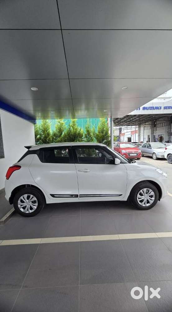 Maruti Suzuki Swift Vxi 1.2 Abs Bs-iv, 2023, Petrol