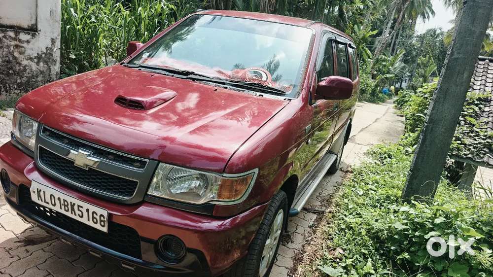 Chevrolet Tavera 2013