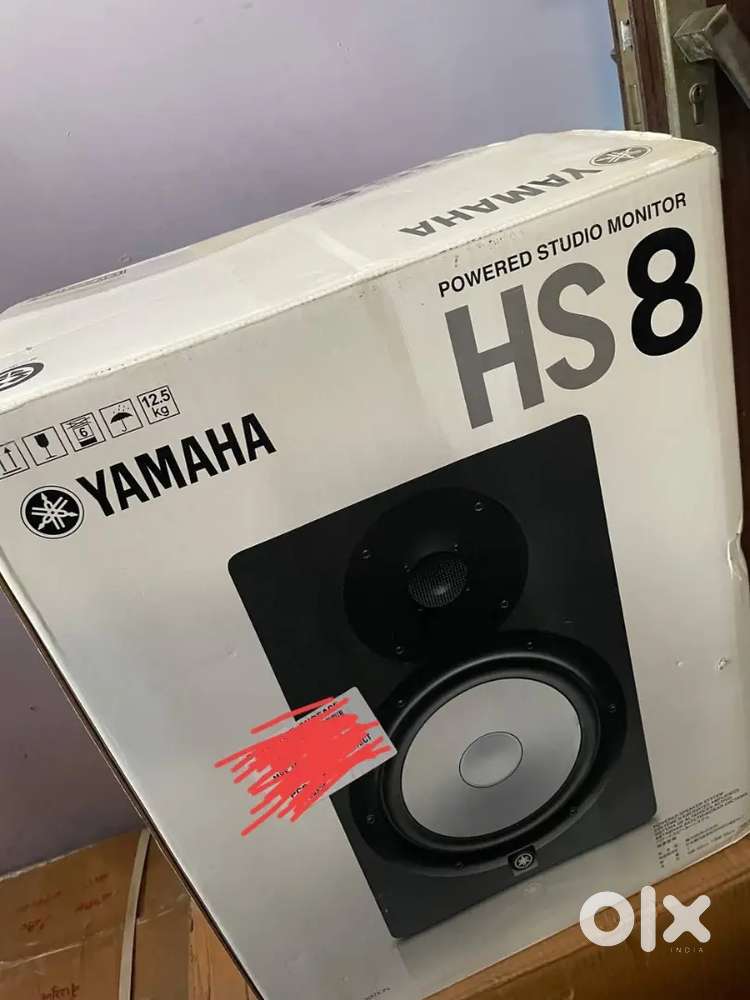 Brand New Unused Yamaha HS8 Studio Monitor Speaker Single piece