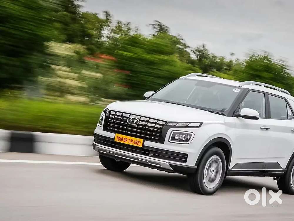 Venue 2021 30000km Driven