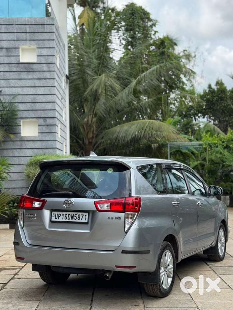 Innova Crysta Z Automatic