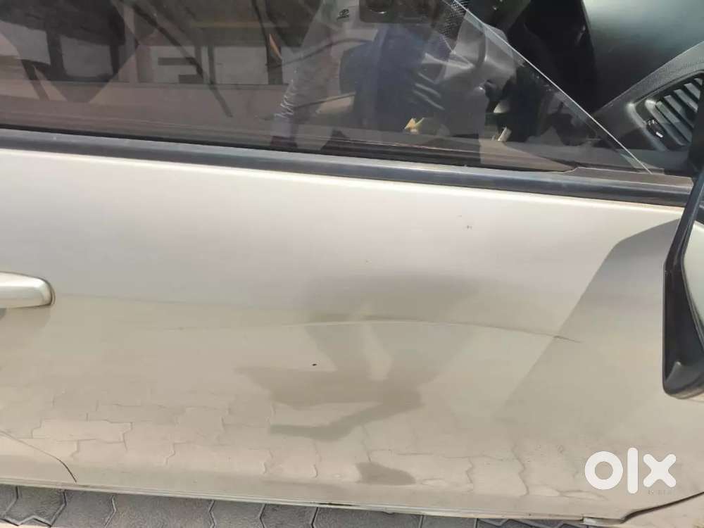 Maruti Suzuki Swift Dzire 2014
