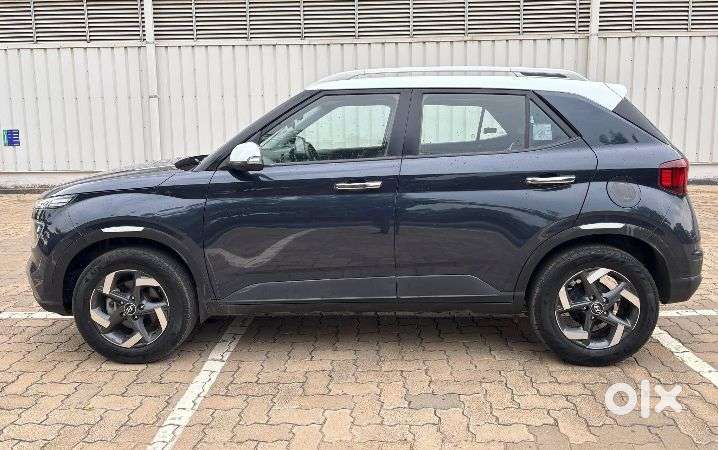 Hyundai Venue Sx+ At, 2020, Petrol