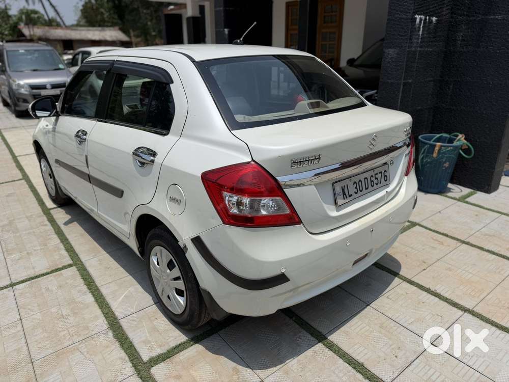 Maruti Suzuki Swift Dzire Vxi(o) Amt, 2015, Petrol