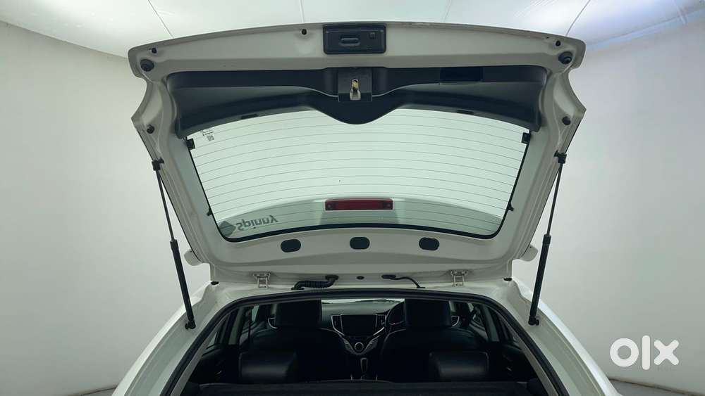 Maruti Suzuki Baleno 1.2 Alpha At, 2017, Petrol