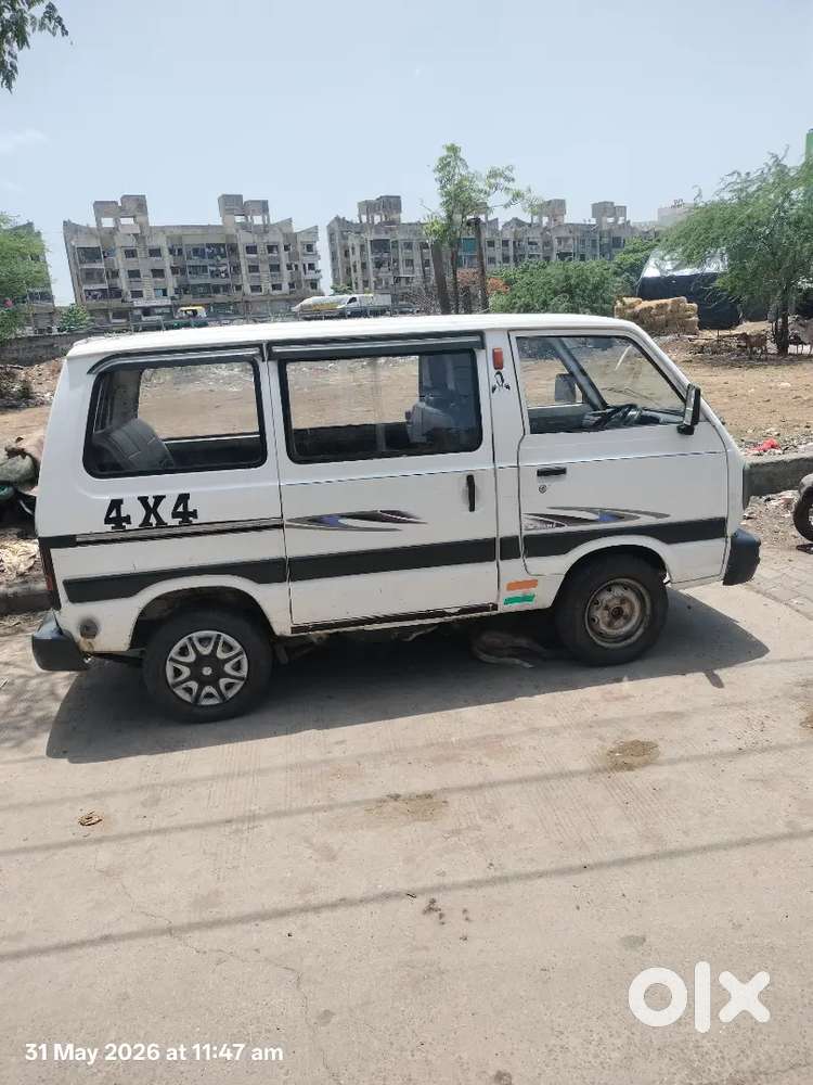 Maruti Suzuki Omni 2013