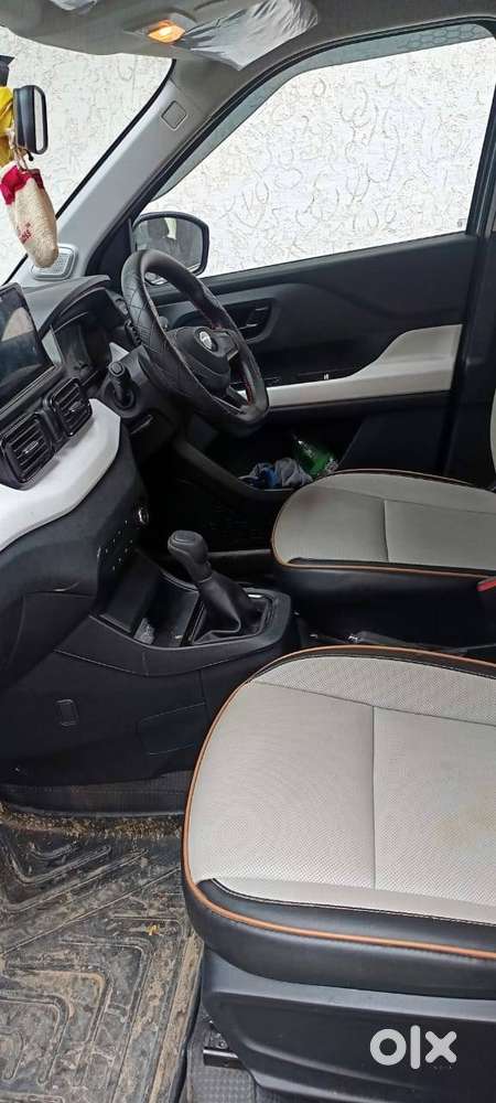 Tata Punch Pure 2025