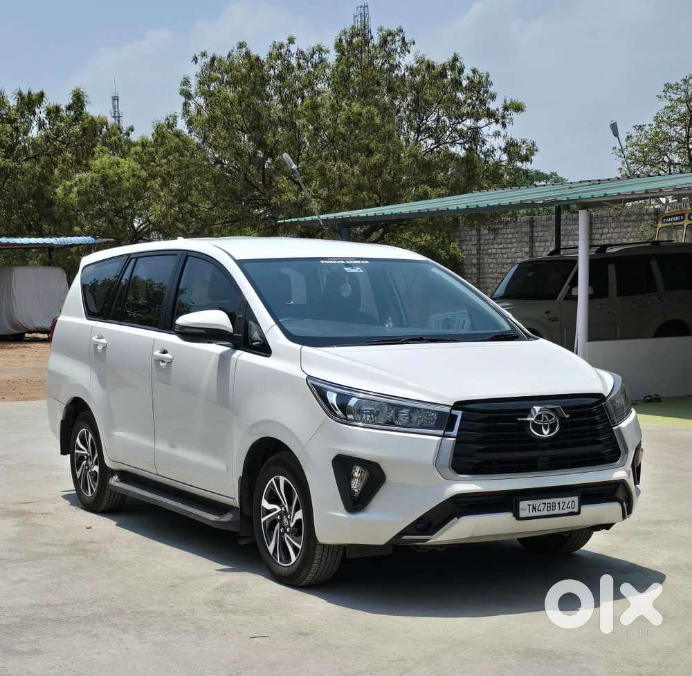 Toyota Innova Crysta 2.4 Gx Mt 8s, 2022, Diesel