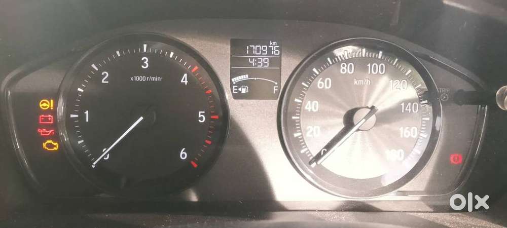 Honda Amaze 2022 Model White Colour Fully Company Maintenence