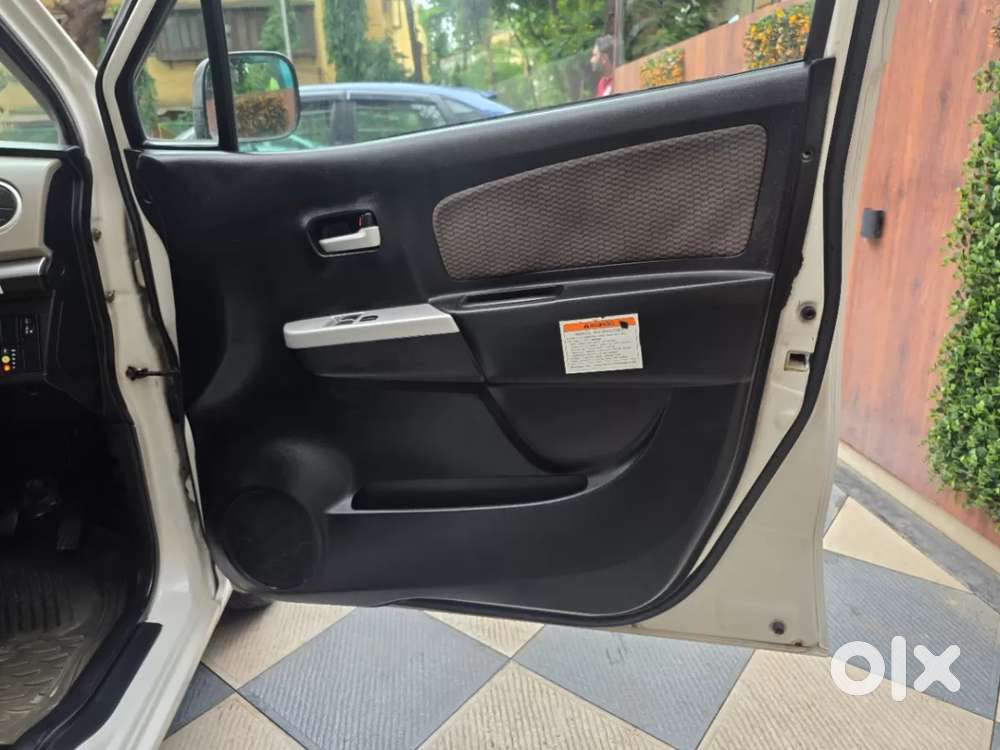 Maruti Suzuki Wagon R Lxi Cng, 2015, Cng & Hybrids