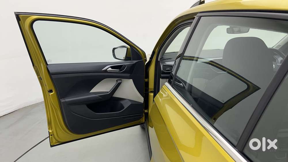 Volkswagen Taigun Topline 1.0 Tsi At (electric Seats), 2022, Petrol