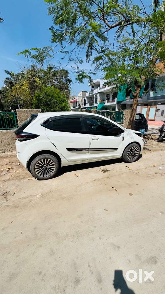Tata Altroz 2021 Petrol Well Maintained