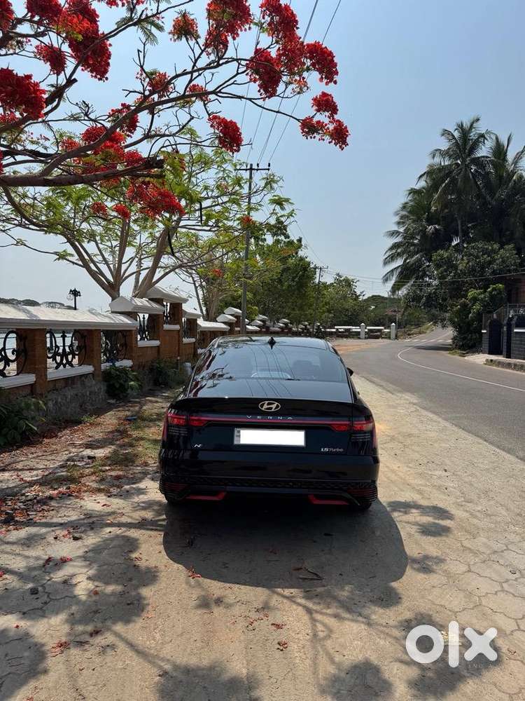 Hyundai Verna 1.5 Turbo Petrol Dct 2023