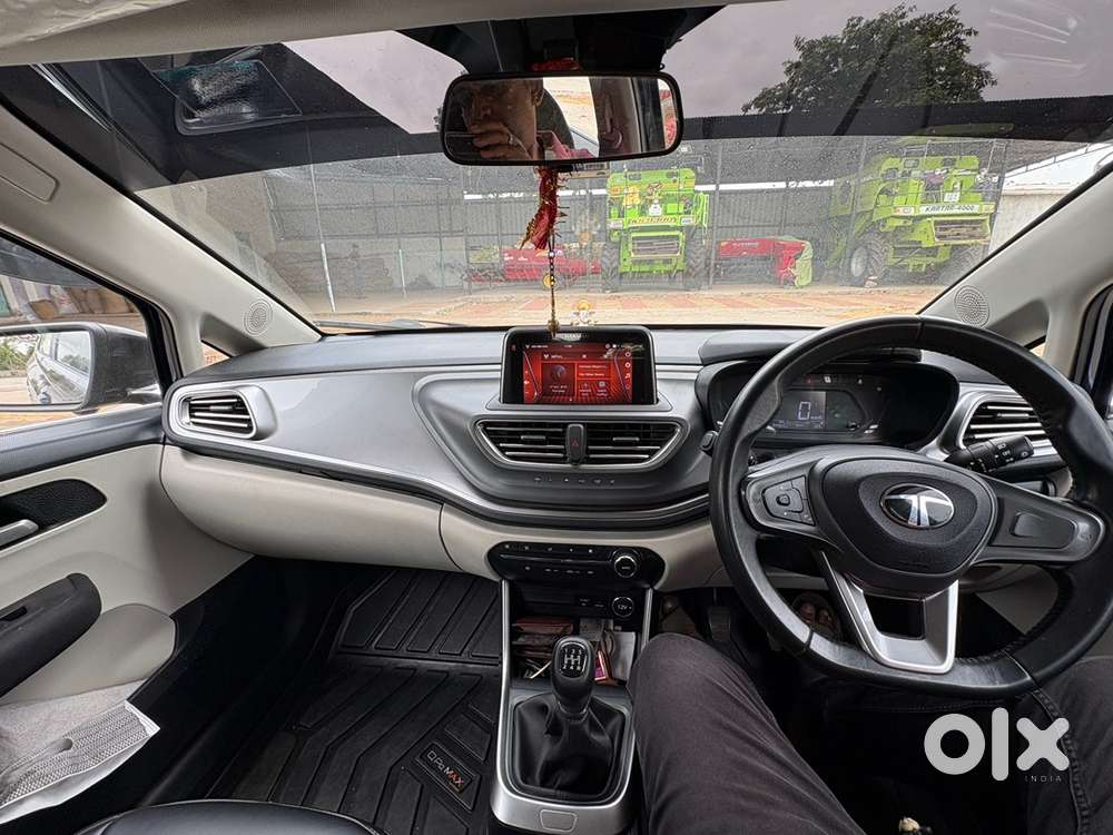 Tata Altroz Xz Plus 2024