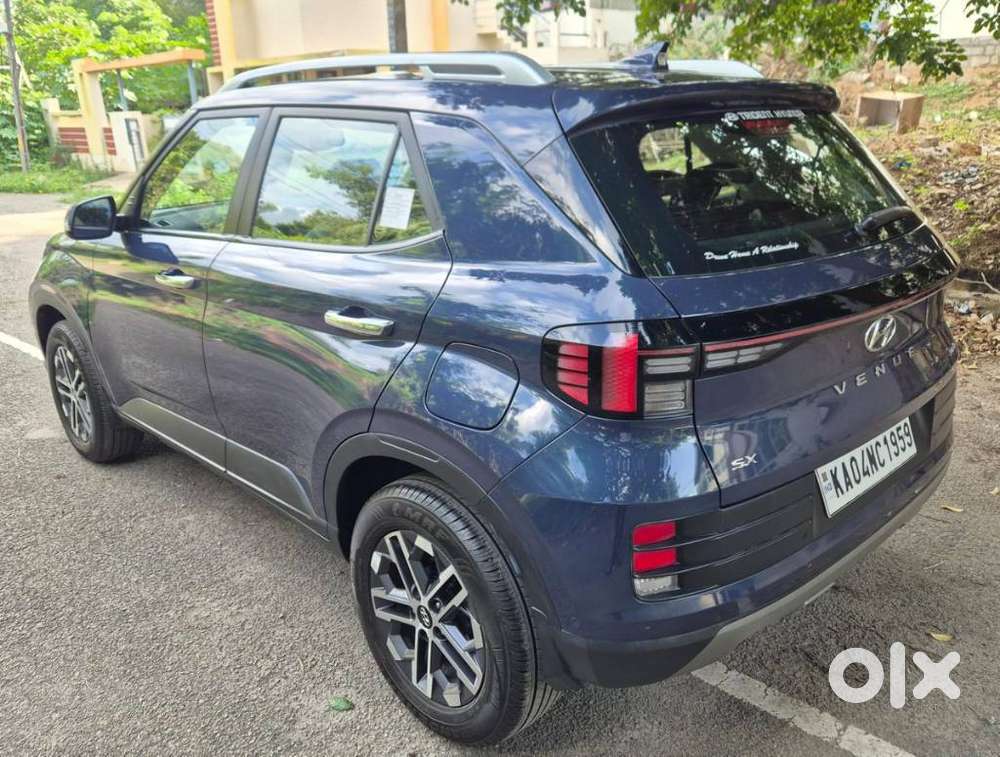 Hyundai Venue 1.0 Sx (o) Turbo Dct, 2023, Petrol