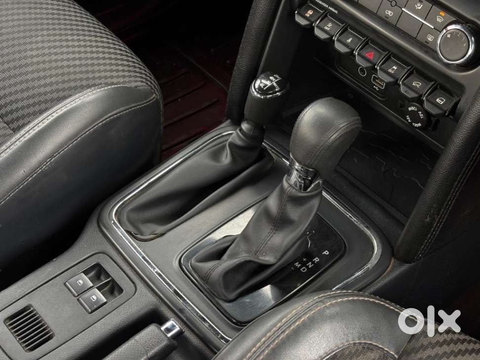 Mahindra Thar Lx 4-str Hard Top At, 2023, Petrol