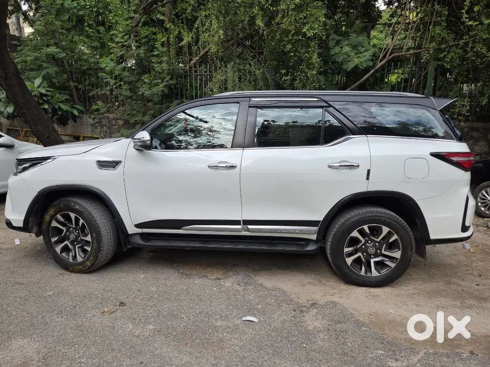 Toyota Fortuner Legender 2023 Diesel Automatic