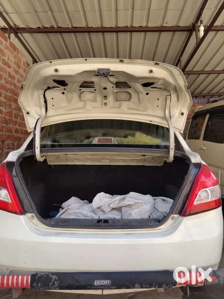 Maruti Suzuki Dzire 2013