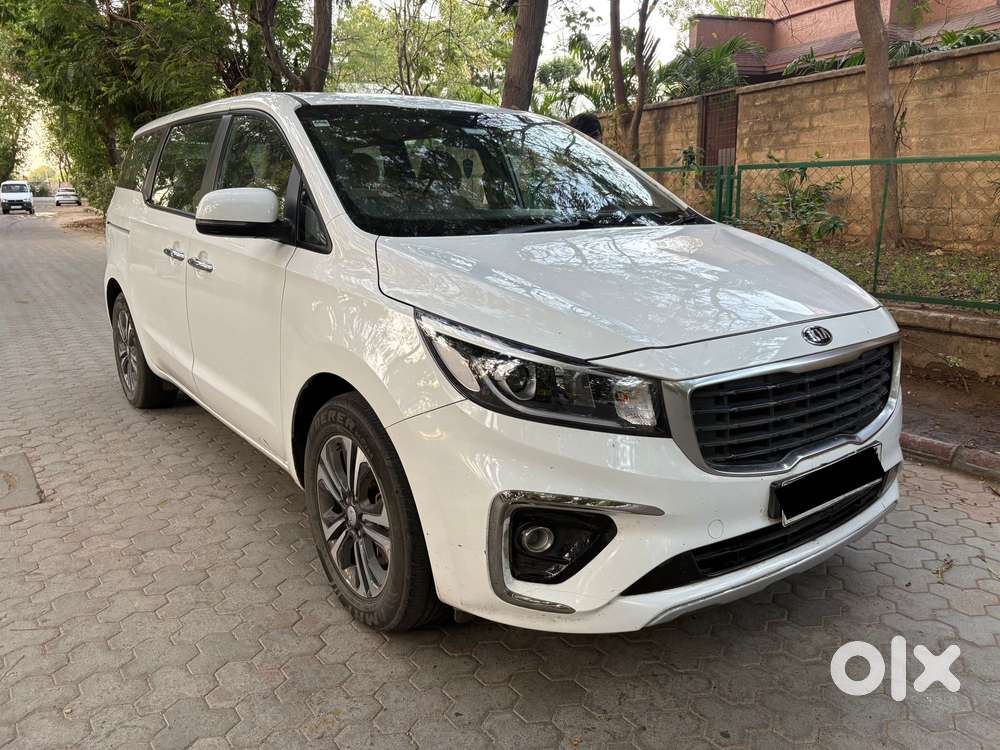 Kia Carnival Premium, 2021, Diesel