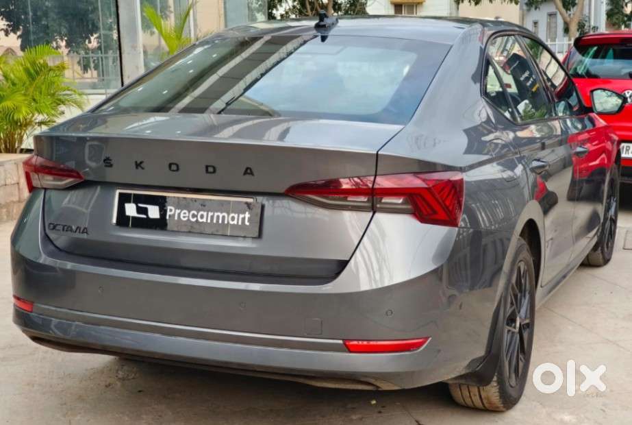 Skoda Octavia 2.0 L K Tsi At, 2022, Petrol