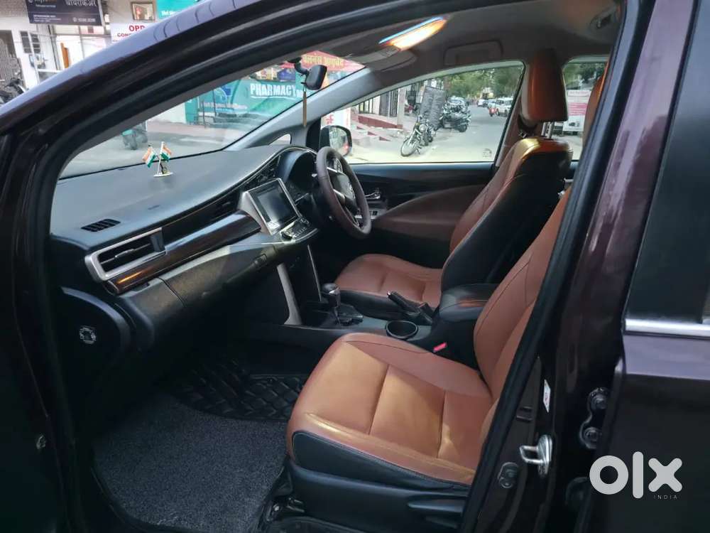 Toyota Innova Crysta 2017