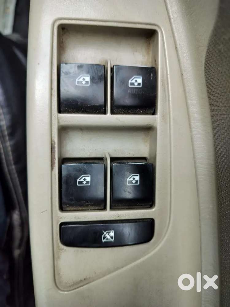Mahindra Scorpio S10 2017
