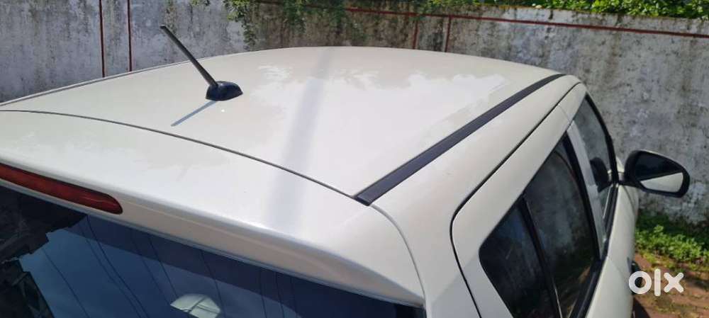 Maruti Suzuki Swift Lxi, 2015, Petrol