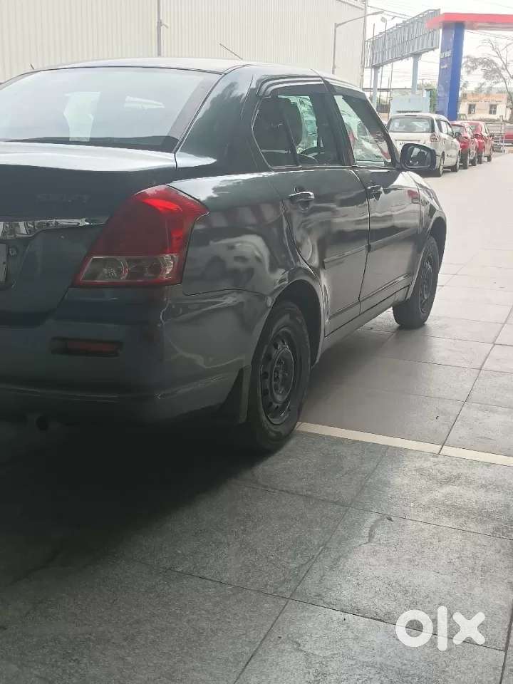 Maruti Suzuki Swift Vxi, 2010, Petrol