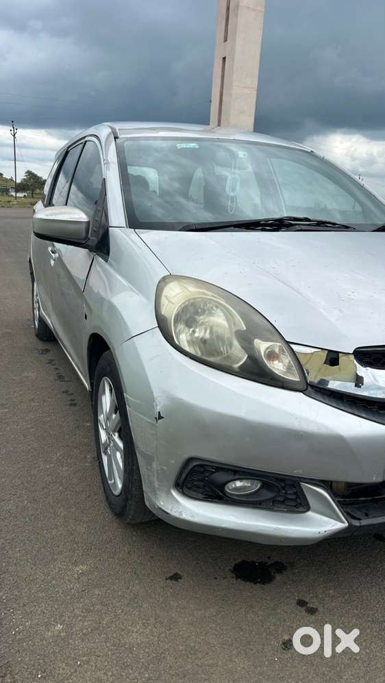 Honda Mobilio Diesel 2014. 7seater.