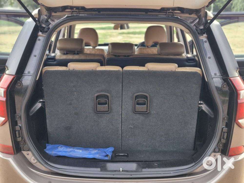 Mahindra Xuv500 W11 Option Awd, 2019, Diesel