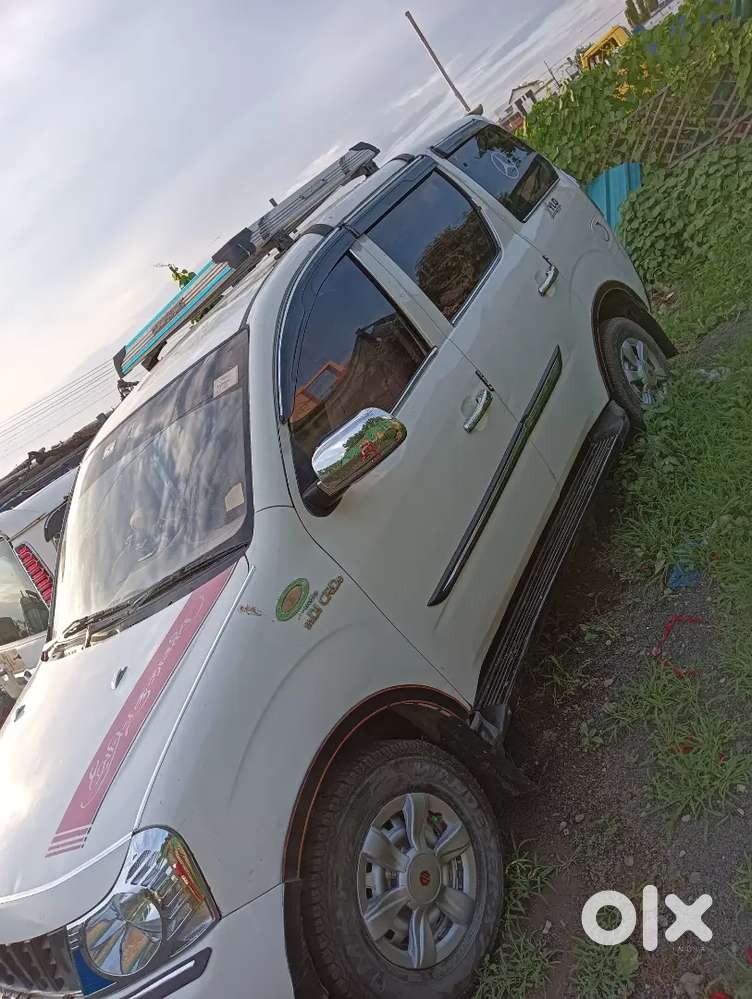 2014 D2 Max 9 Seater M2di