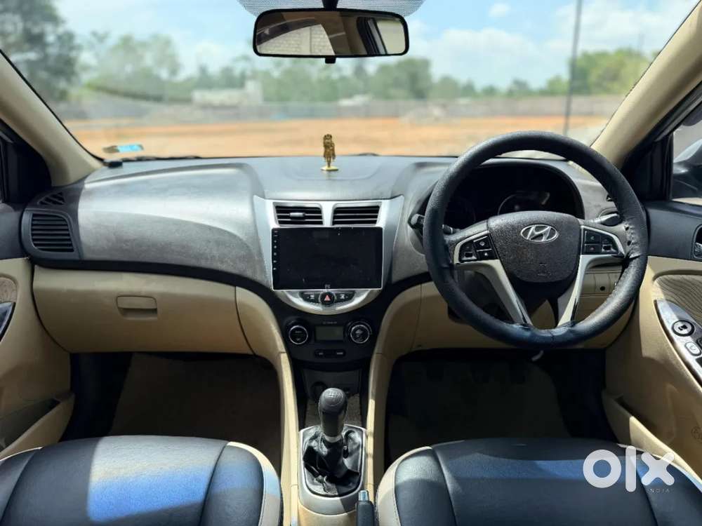Hyundai Verna 1.6 Sx Vtvt, 2011, Petrol